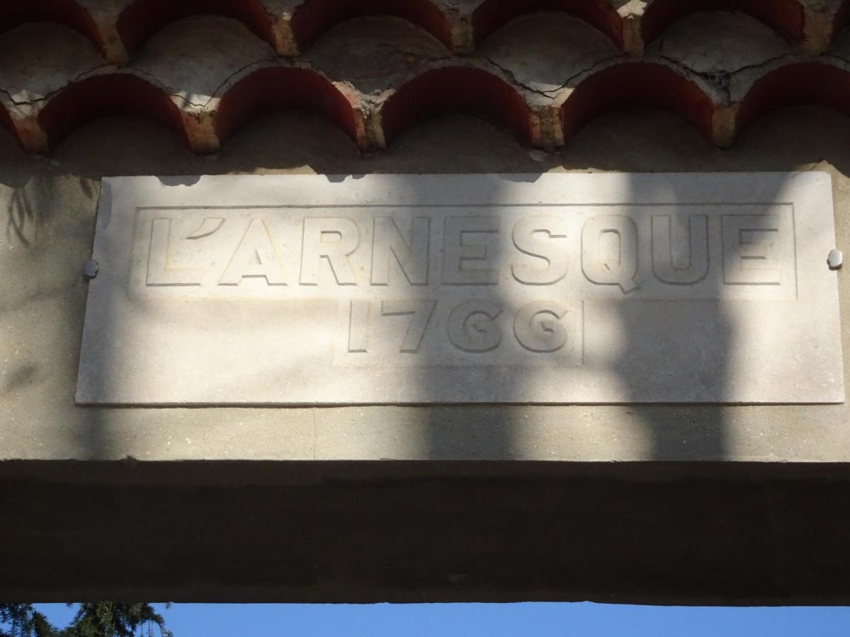 Ferme De L'Arnesque Villa Châteauneuf-du-Pape Eksteriør billede
